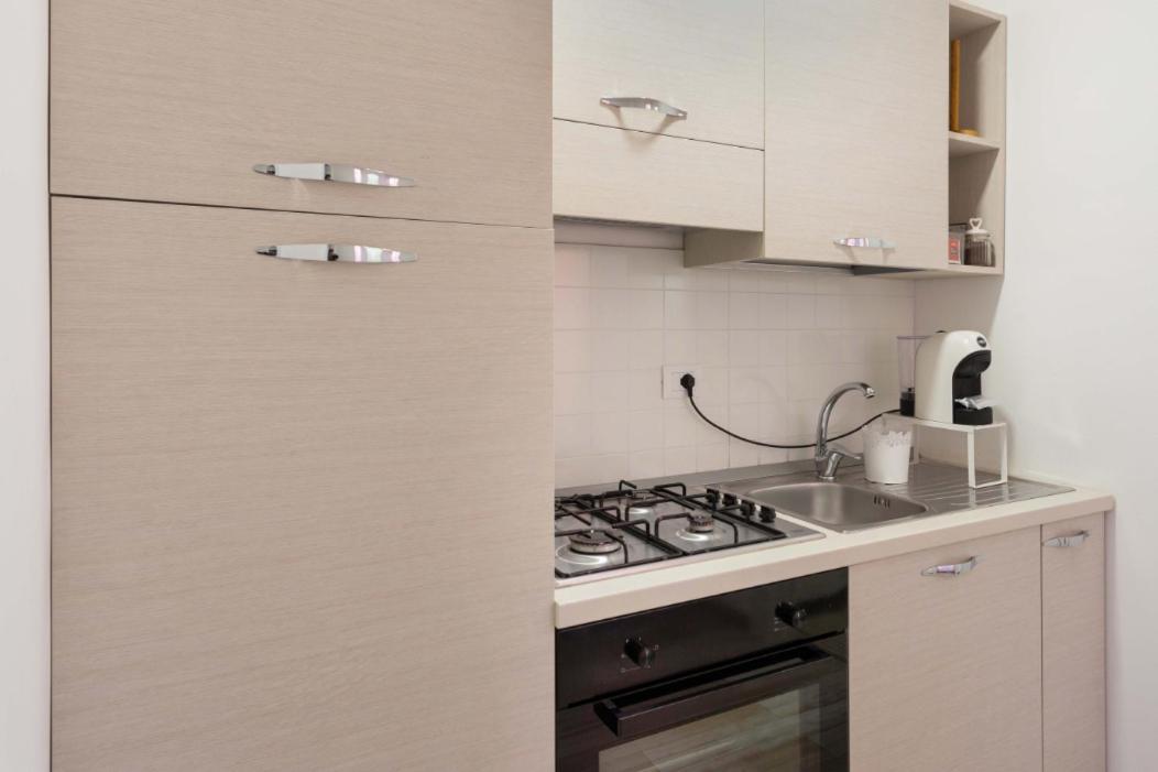 Centre Apartment Grotte Bianche 2 كاتانيا المظهر الخارجي الصورة