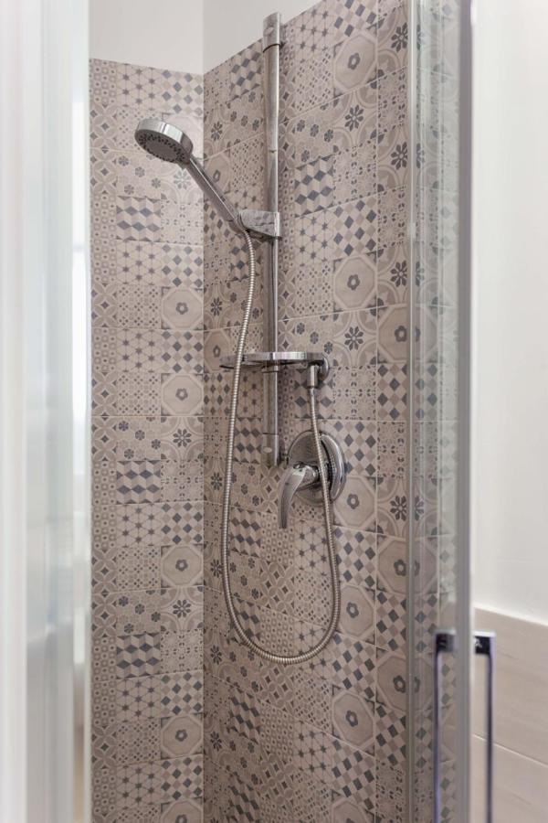 Centre Apartment Grotte Bianche 2 كاتانيا المظهر الخارجي الصورة