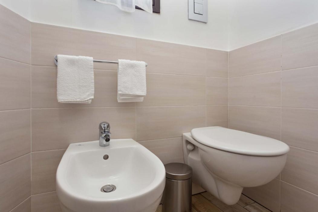 Centre Apartment Grotte Bianche 2 كاتانيا المظهر الخارجي الصورة
